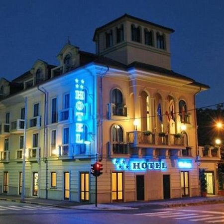Hotel Villa Savoia ตูริน ภายนอก รูปภาพ