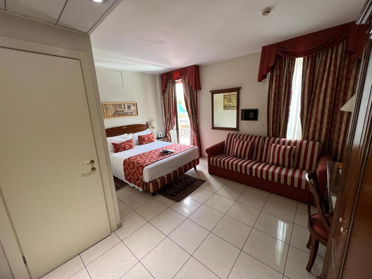 Hotel Villa Savoia ตูริน ภายนอก รูปภาพ