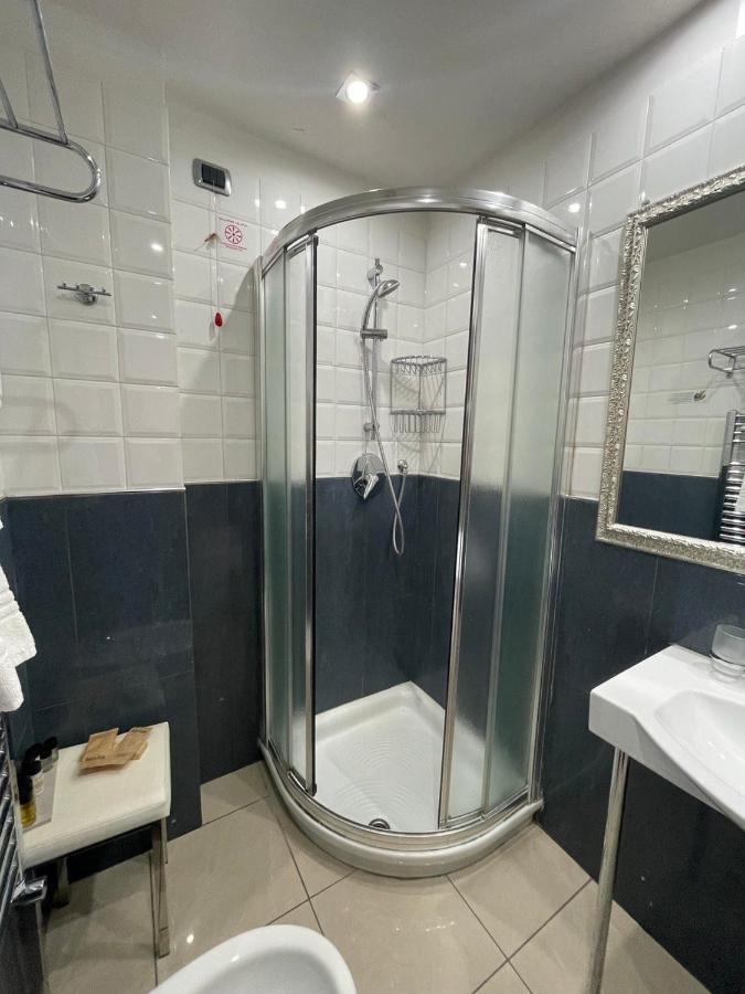 Hotel Villa Savoia ตูริน ภายนอก รูปภาพ