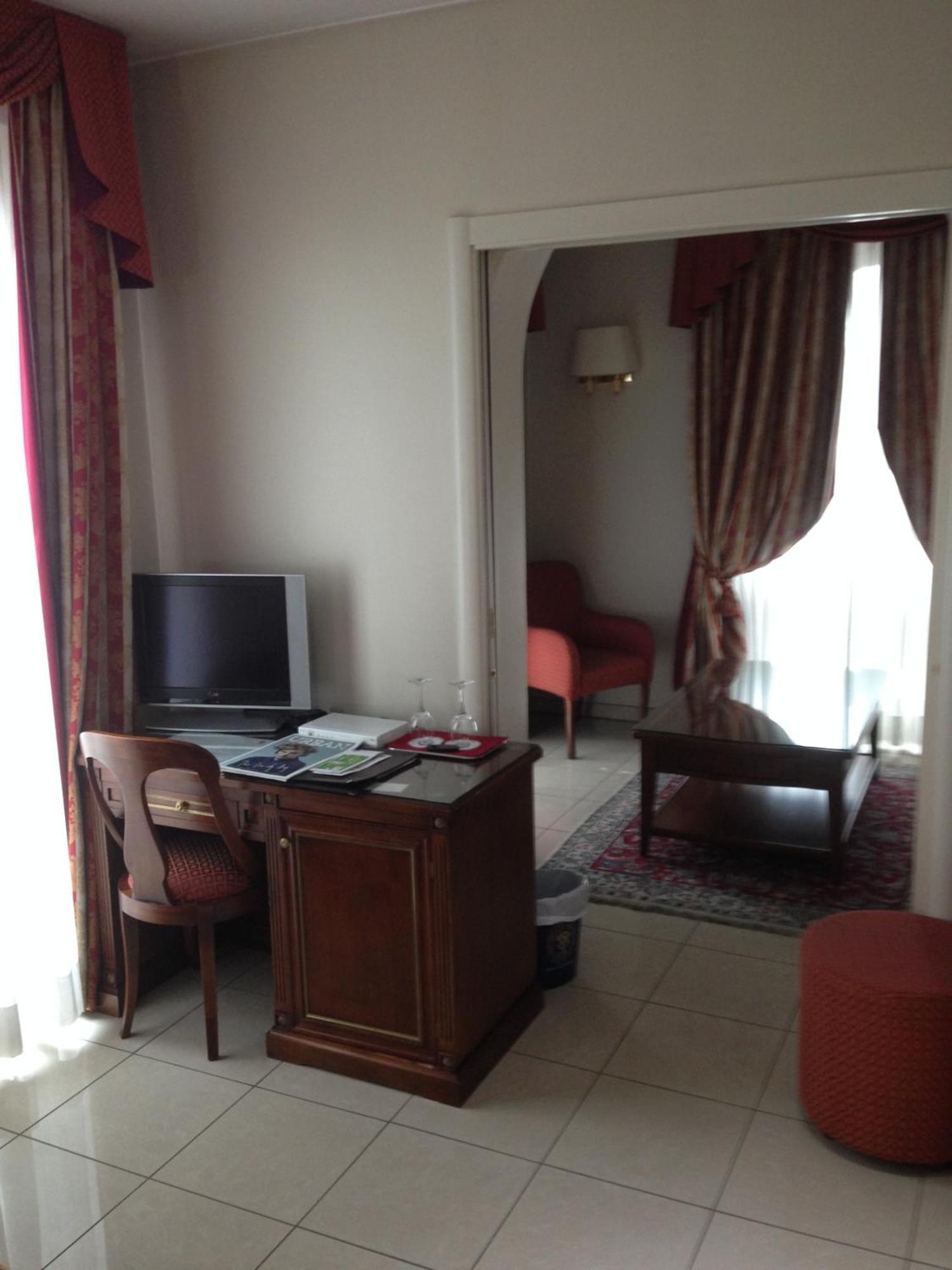 Hotel Villa Savoia ตูริน ห้อง รูปภาพ